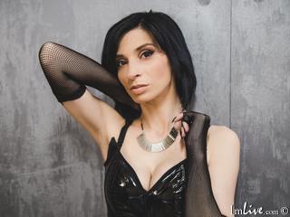 My Model Name Is MinnieDrew, A Camwhoring Desirable Gal Is What I Am, My Age Is 30 Years Old