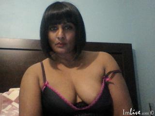 A Sex Cam Eye-catching Sweet Thing Is What I Am! My Age Is 49 Years Old! People Call Me Indiancleopatra
